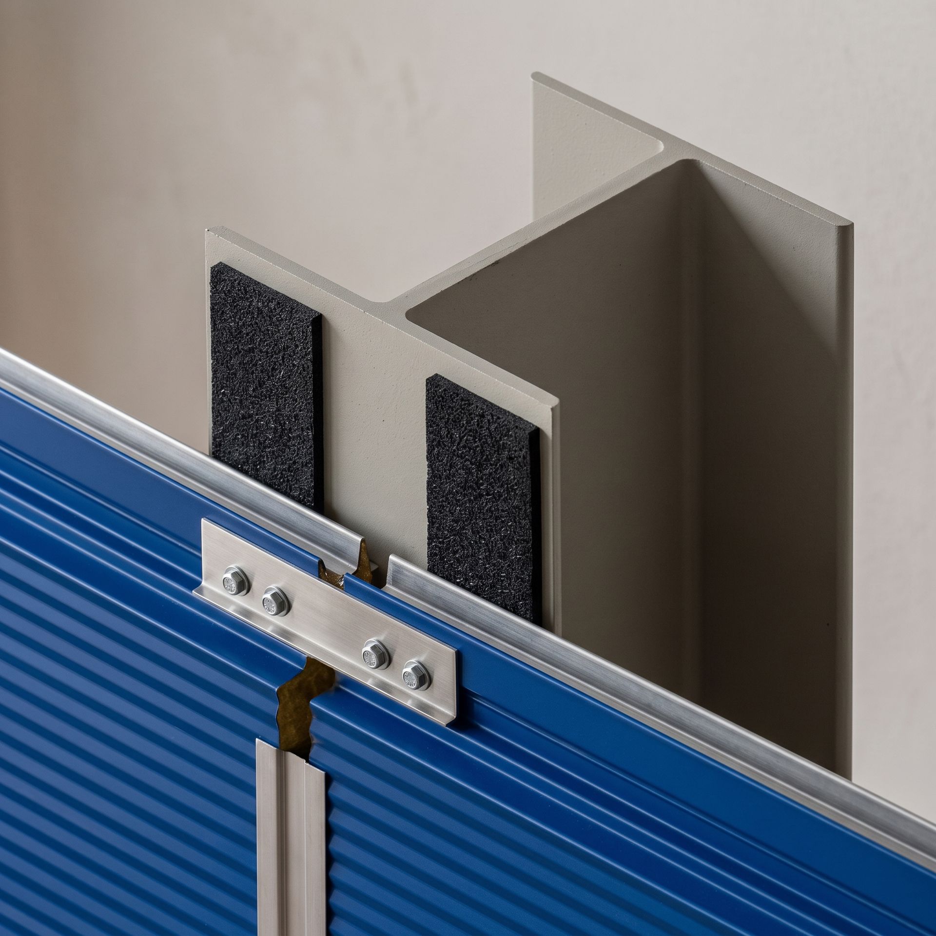 Pressure plates for Sandwich Elements second application image